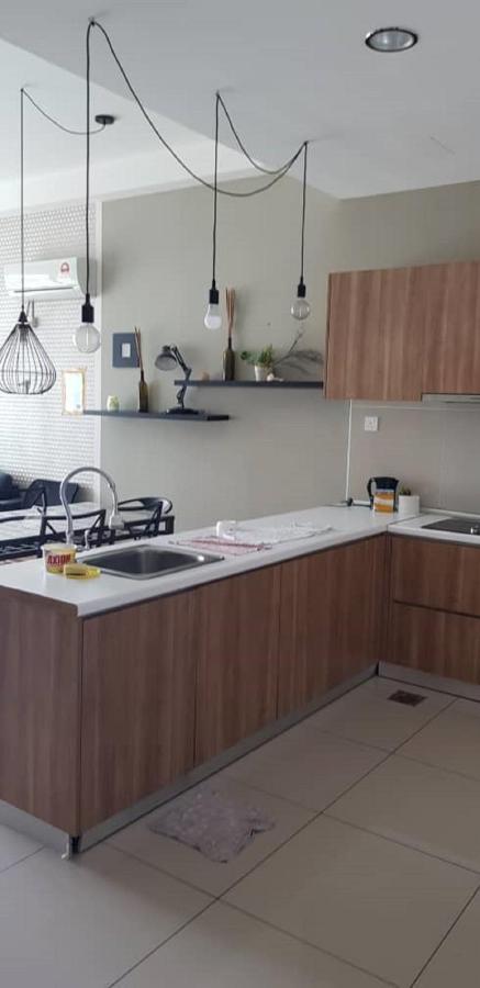 12-cozy Mount Austin Palazio 3bedroom For 6pax